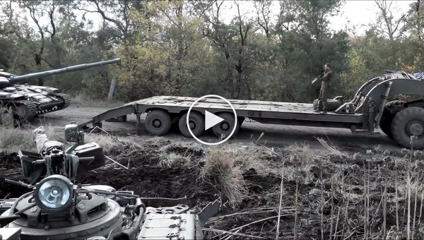 Неудачная погрузка танка на платформу 