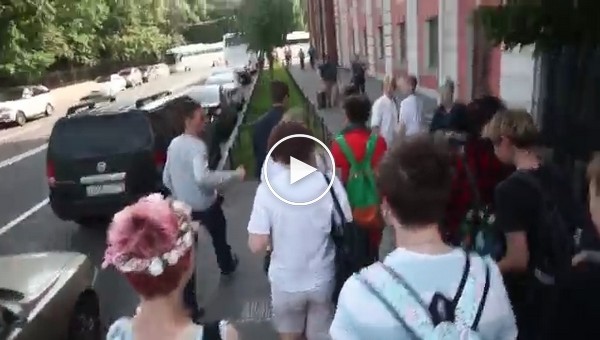 В Санкт-Петербурге напали на ЛГБТ активистов